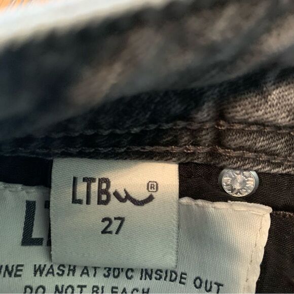 LTB Jeans Women’s Size 27 Gray Button Fly Studded pocket Raw Hem Distressed. - Picture 9 of 15